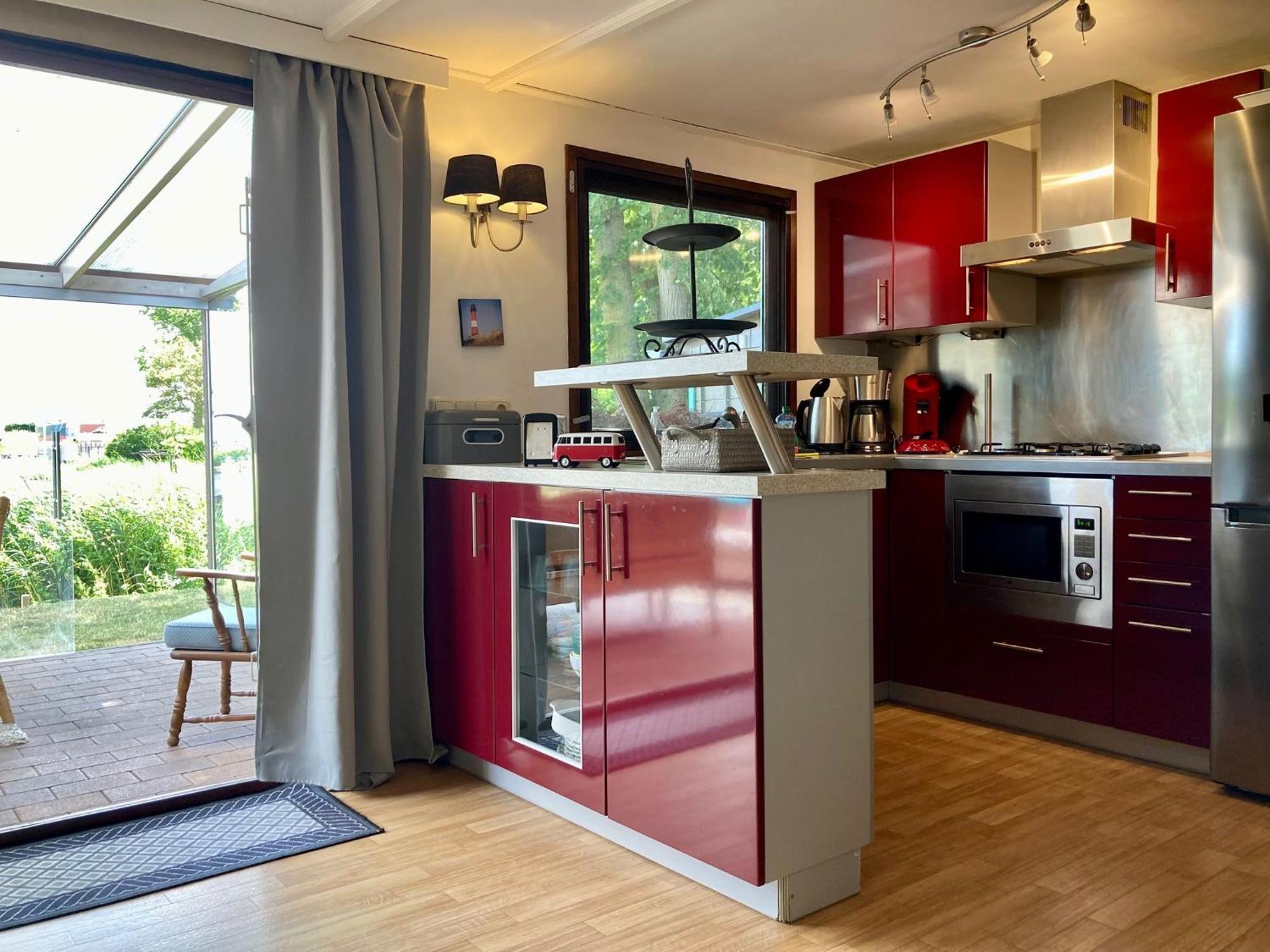 4 Pers Holiday Home Hilla With Winter Garden In Front Of The Dike Directly On The Lauwersmeer Anjum ภายนอก รูปภาพ